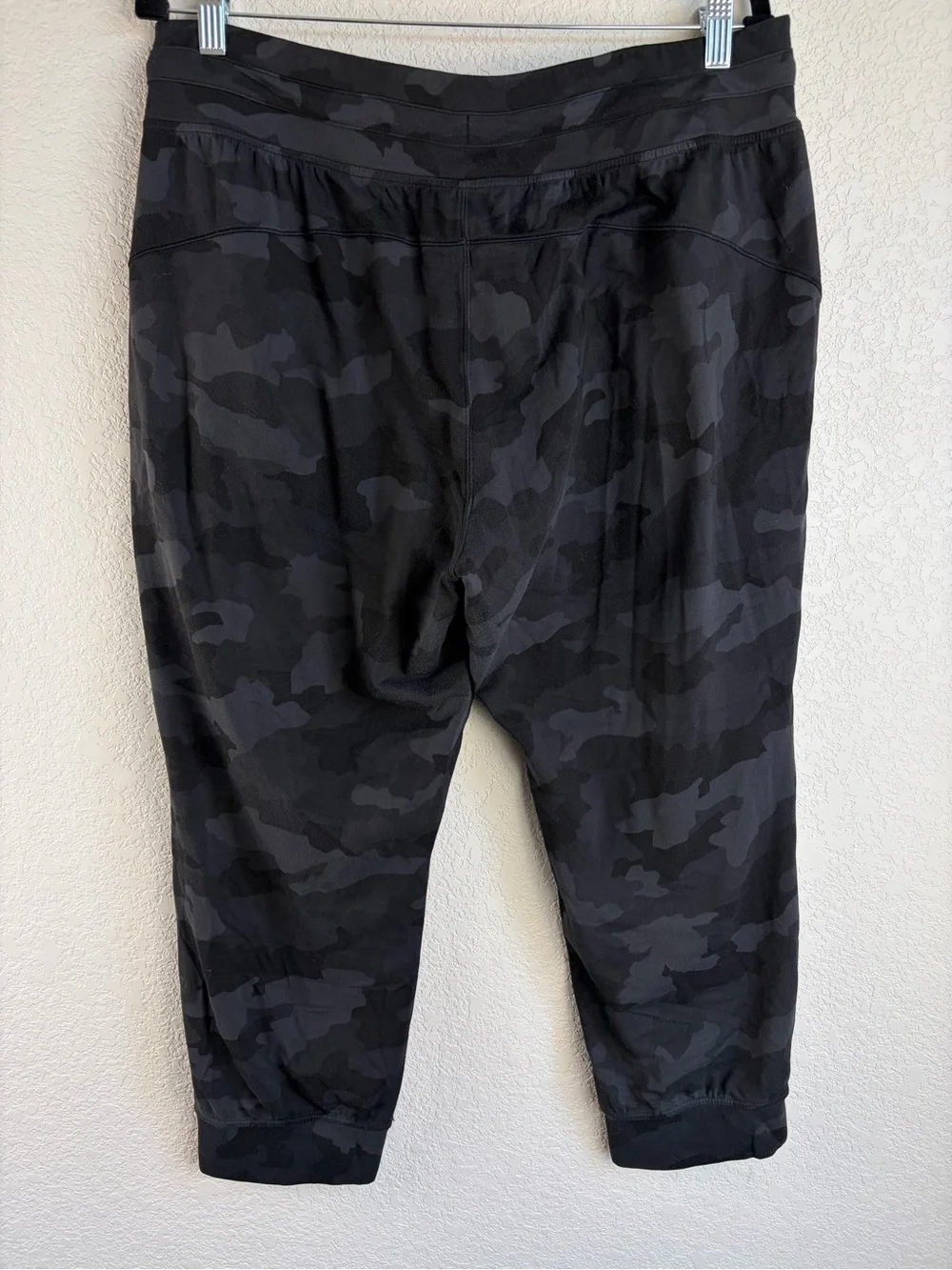 lululemon athletica Black Camo Jogger Pants crop